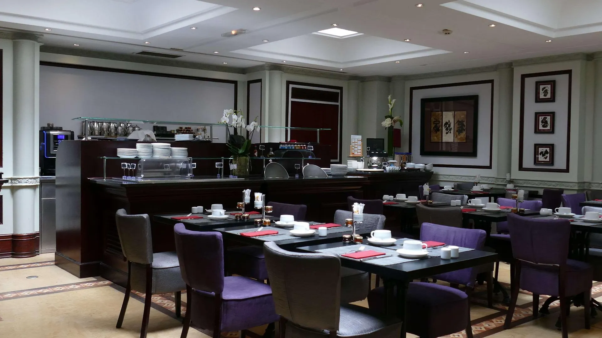 Hotel Pont Royal פריז