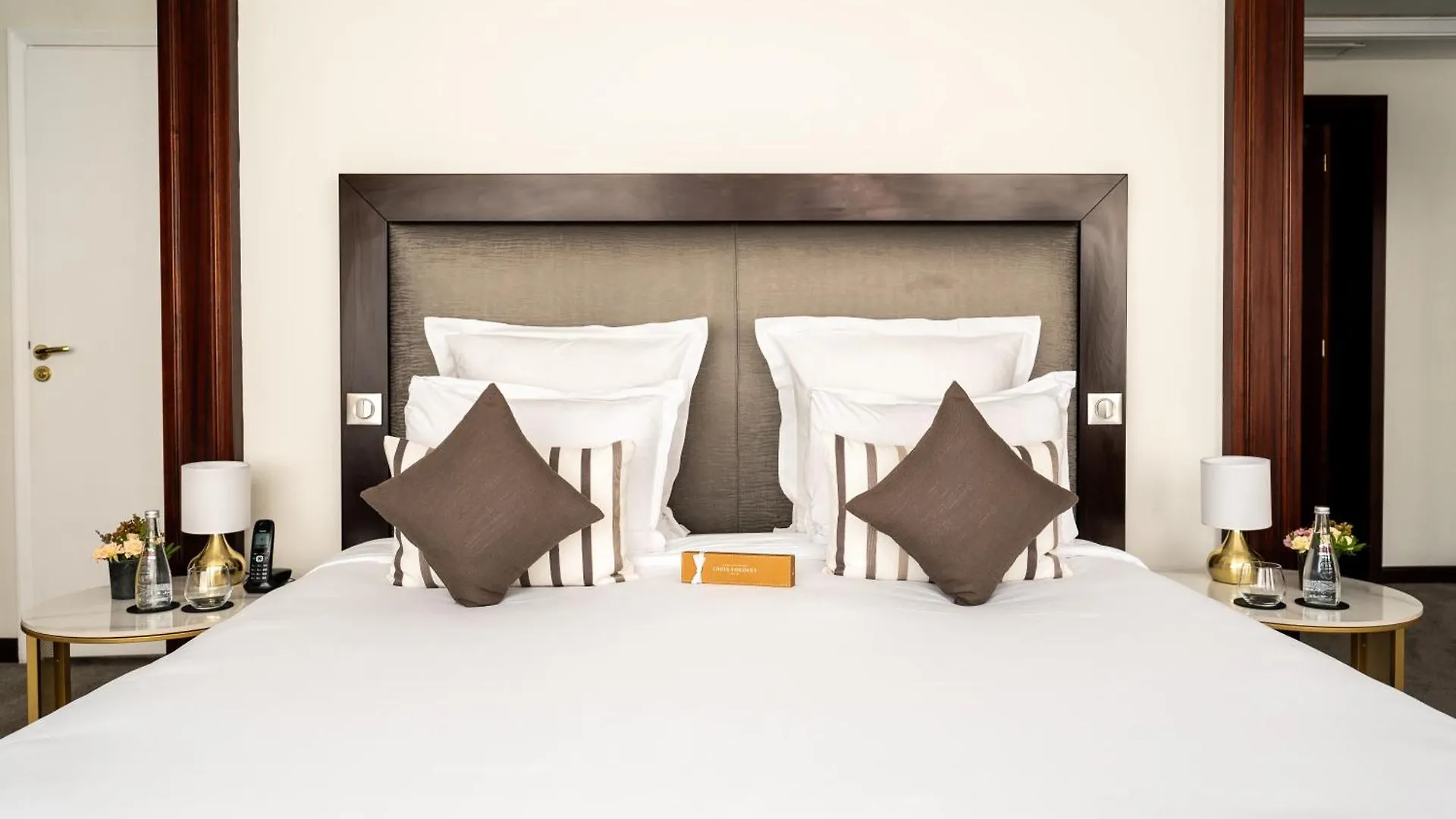 Hotel Pont Royal Paris 5*,