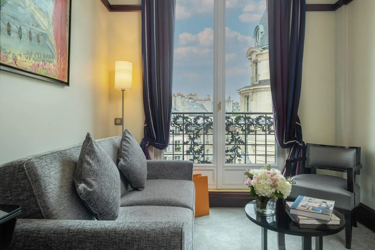 Hotel Pont Royal Paryż