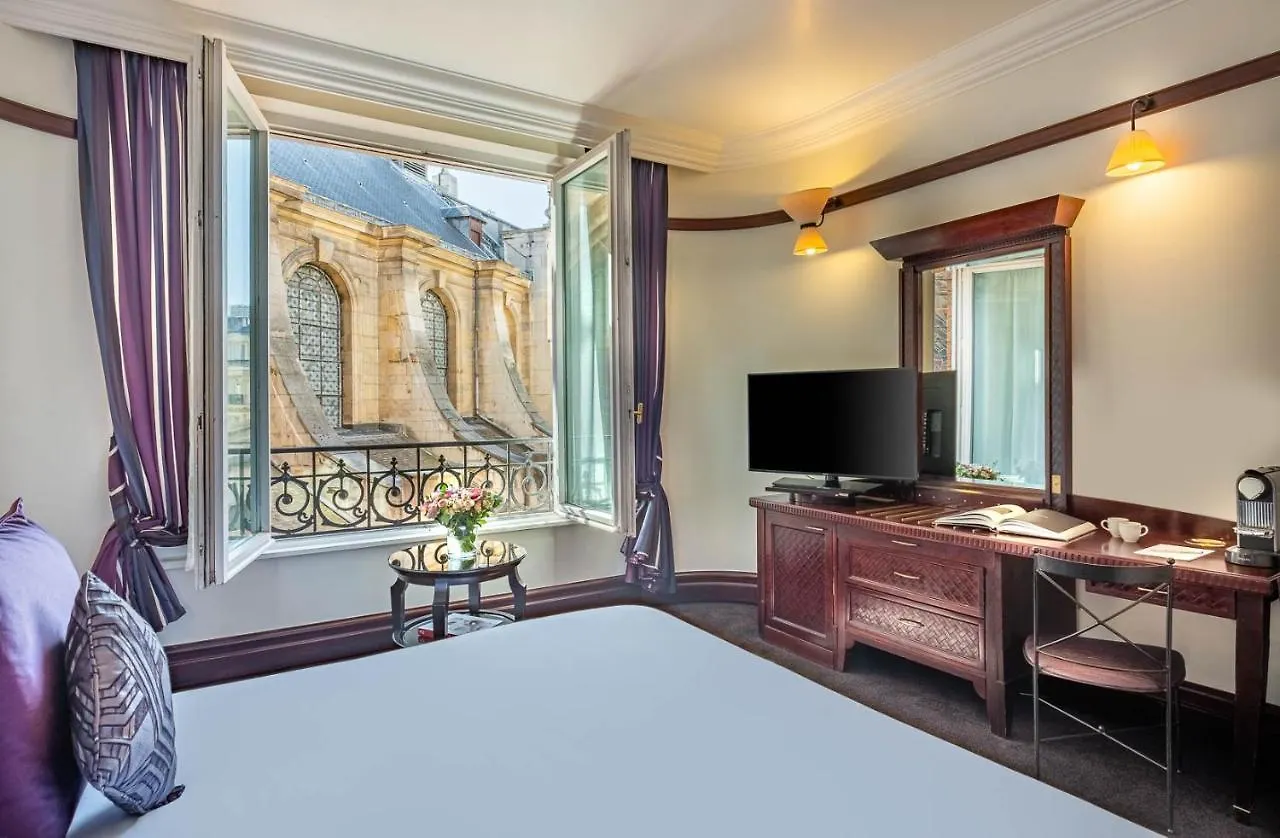 Hotel Pont Royal Paryż