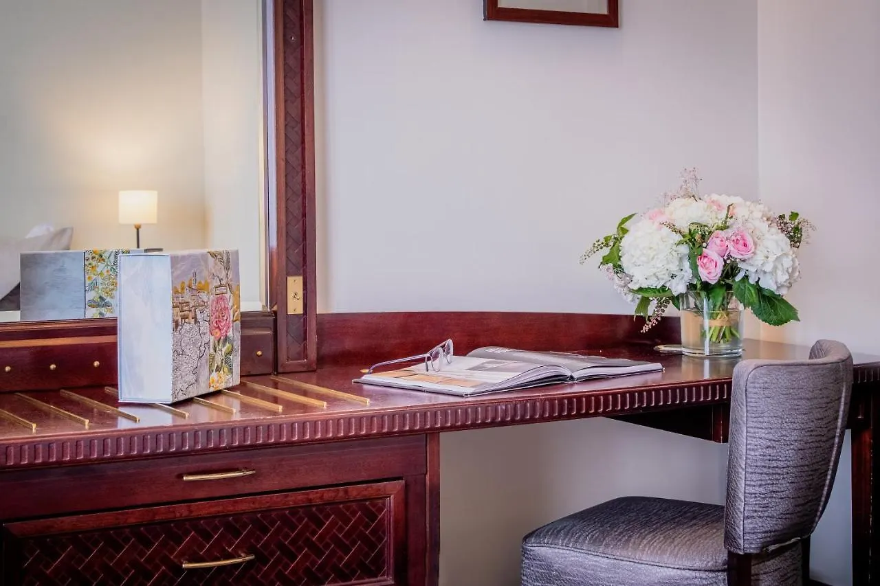 Hotel Pont Royal Paris